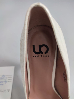 Туфли Centr Shoes белые 36 размер