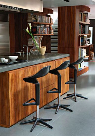 Дизайнерский барный стул Spoon черный