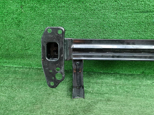 Усилитель передний Kia Rio 4 FB (2020-н.в.)