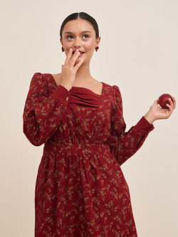 Платье с драпировкой