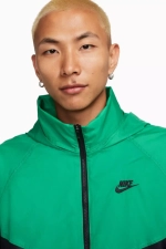 Куртка Nike Sportswear Windrunner