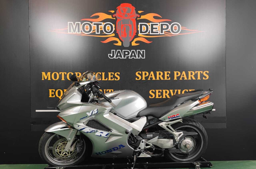 Honda VFR800F , 2005