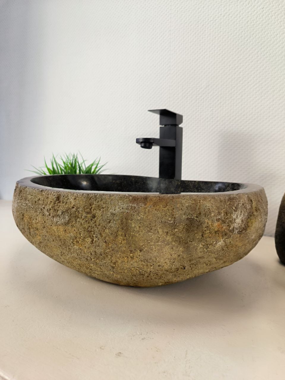 Раковина из речного камня RS-65995 46х33х15 из натурального камня