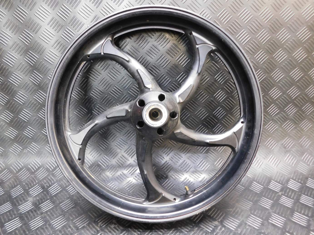 Колесо переднее Yamaha XVS1300 051687