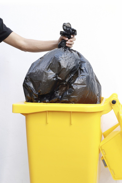 Мешки мусорные в пластах 180 л 88х110 см 50 мкм (10/150шт)