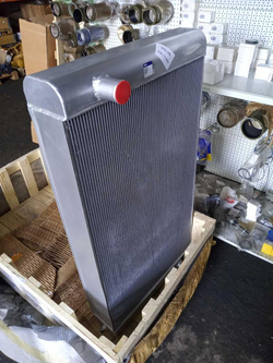 Радиатор VOE11110637