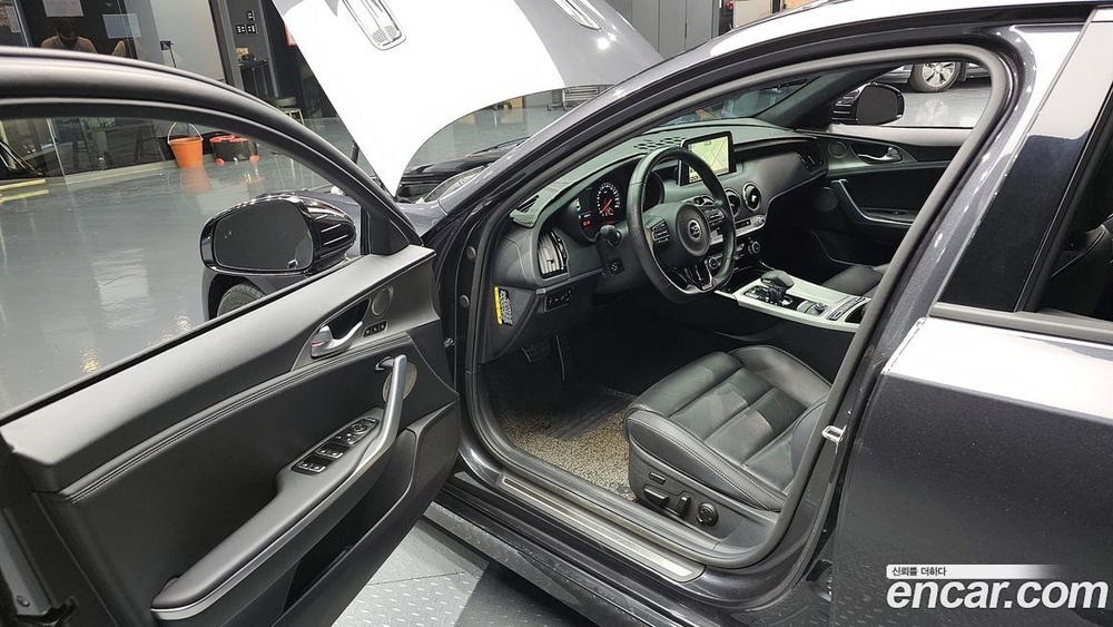 Kia Stinger 3.3 Turbo AWD (11.2019)
