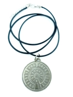 Серебристый магический славянский кулон оберег Аркаим сталь