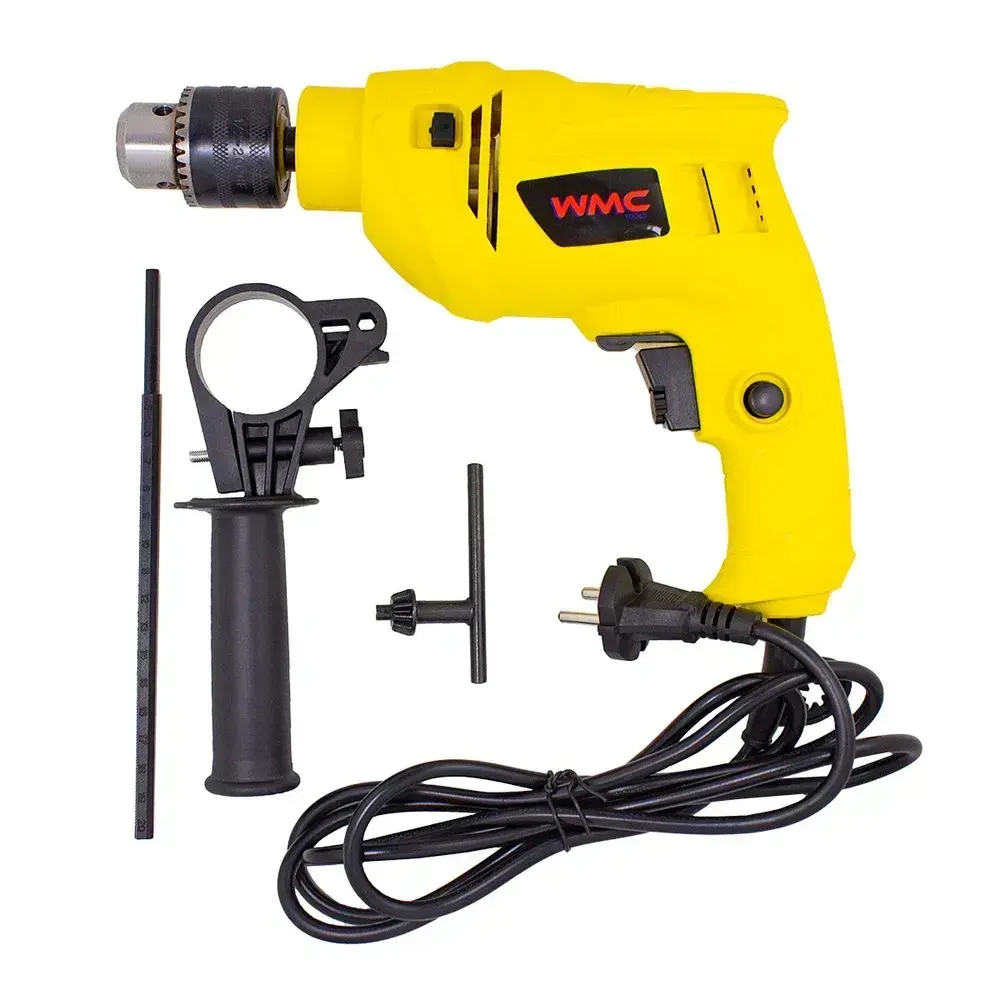 Ударная дрель с набором сверл бит насадками и дополнительными аксессуарами