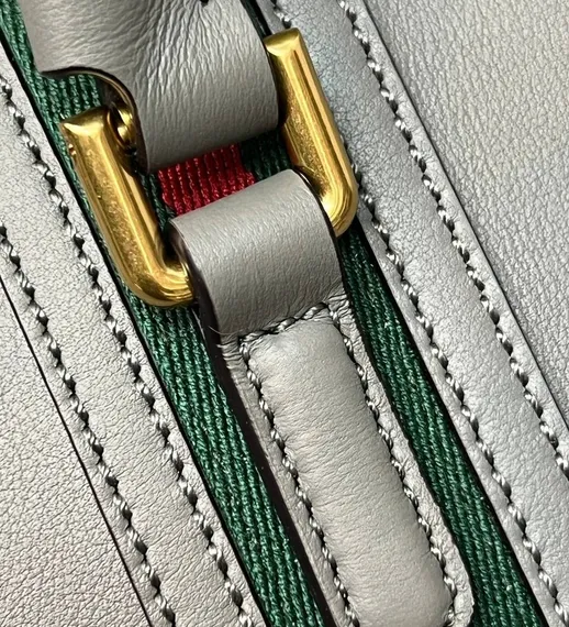 Сумочка Gucci Bauletto маленького размера серый