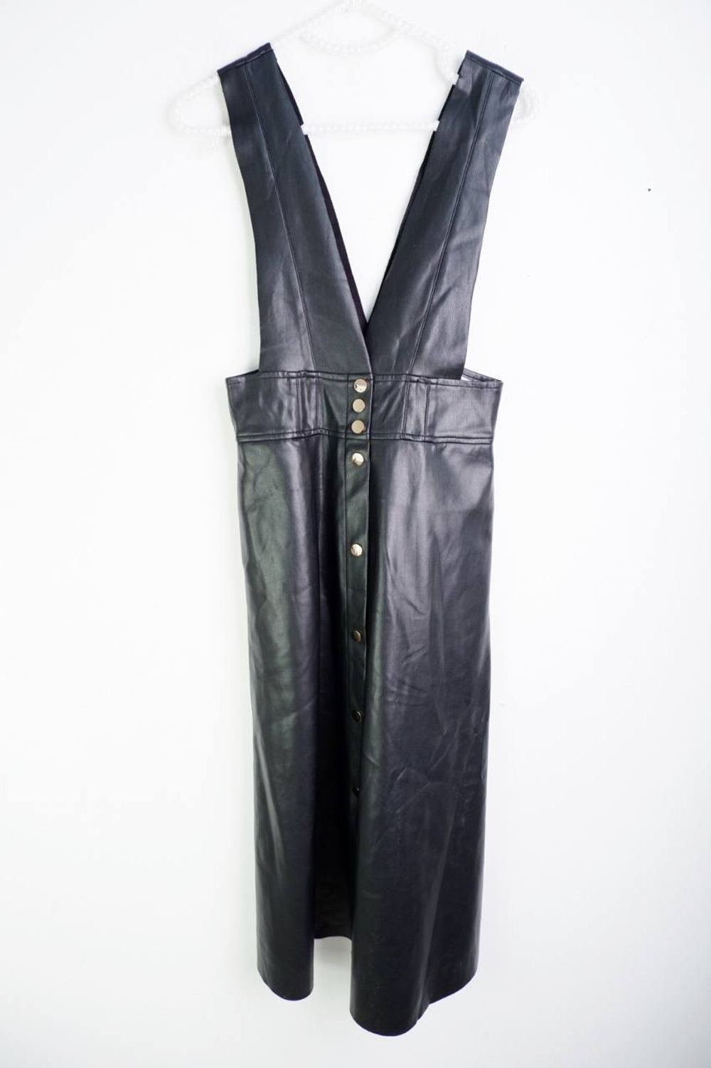 Сарафан Zara для модных осенних образов, маркировка ХS, визуально на 42 размер