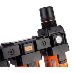 WDK-70744 Блок подготовки воздуха 1/2" трехступенчатый с влагомаслоотделителем, регулятором и маноме