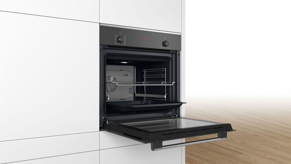 Встраиваемый духовой шкаф BOSCH HBF234EB0R