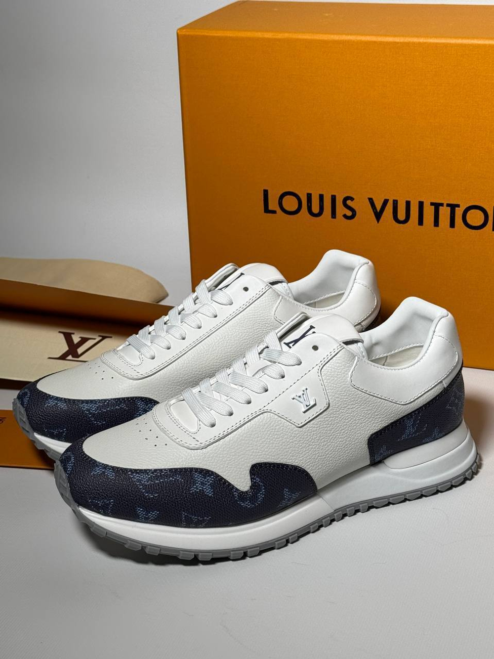 Кроссовки Louis Vuitton
