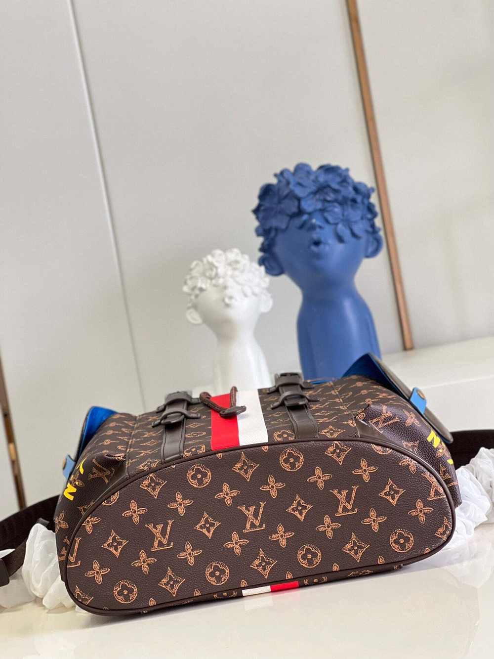 Louis Vuitton Christopher MM