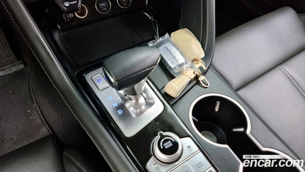 Genesis The New G70 Бензин 2.0T 2WD (11.2021)