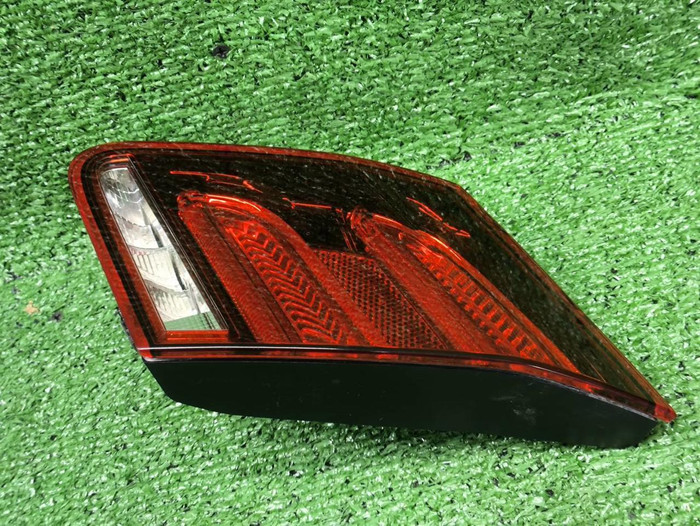 Фонарь правый внутренний Mercedes E W212 (13-16)