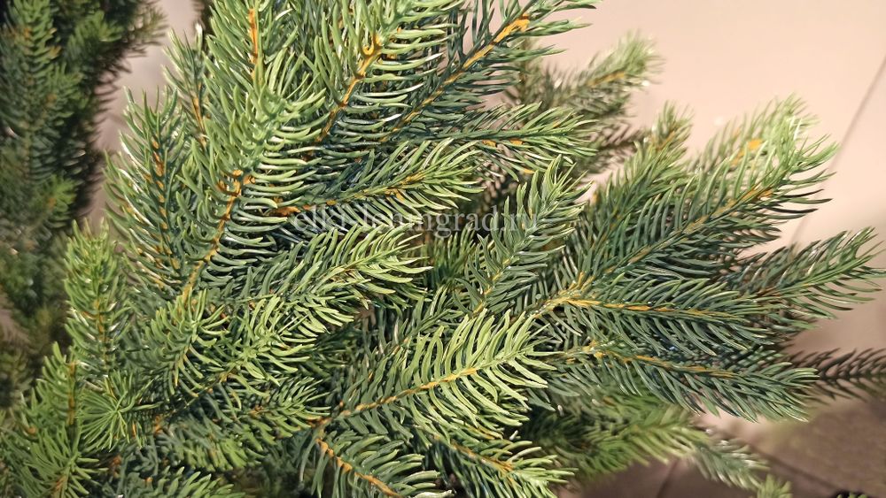 Ель искусственная «Брено» (Литая хвоя) от 1.8 до 2.4 м