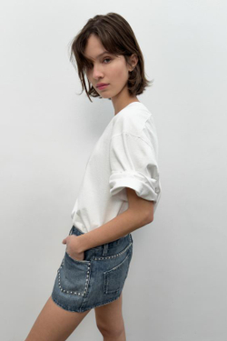 ZARA ДЖИНСОВЫЕ ШОРТЫ TRF С ЗАКЛЕПКАМИ, СИНИЙ