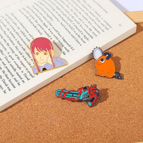 Значок металлический Человек бензопила "Макима" р-р 3,8см