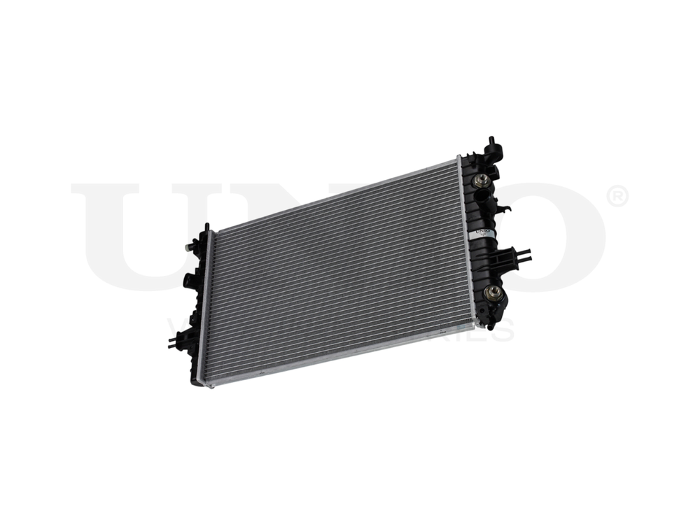 Радиатор охлаждения двигателя UNIO RAD-10015