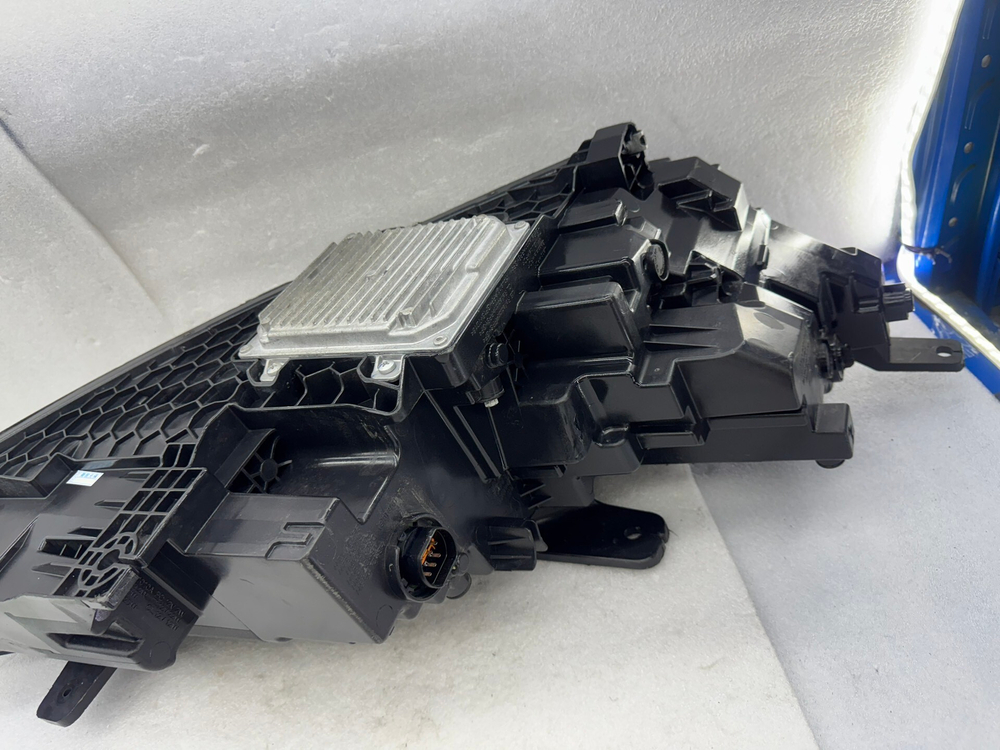 Фара правая LED BYD Han EV оригинал ()