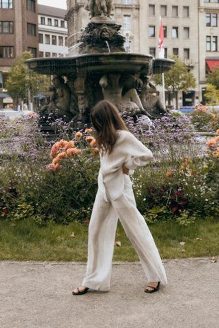 ZARA БРЮКИ ИЗ ЖАТОЙ ОРГАНЗЫ, СВЕТЛО-СЕРЫЙ