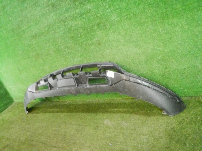 Юбка переднего бампера Mercedes GLC X253 19-22 AMG