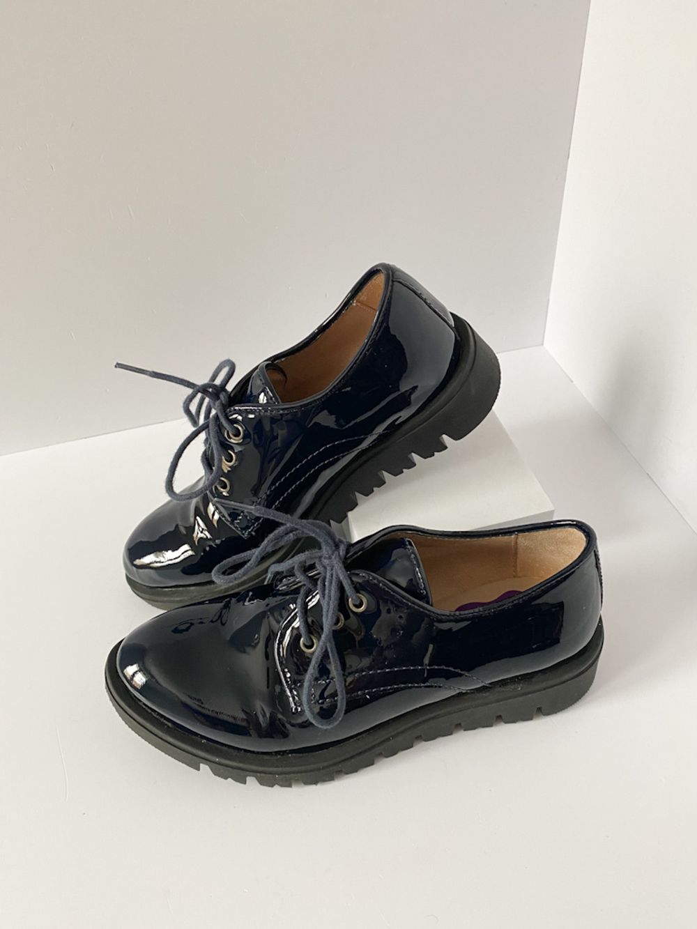 Лаковые туфли Unisa, 31