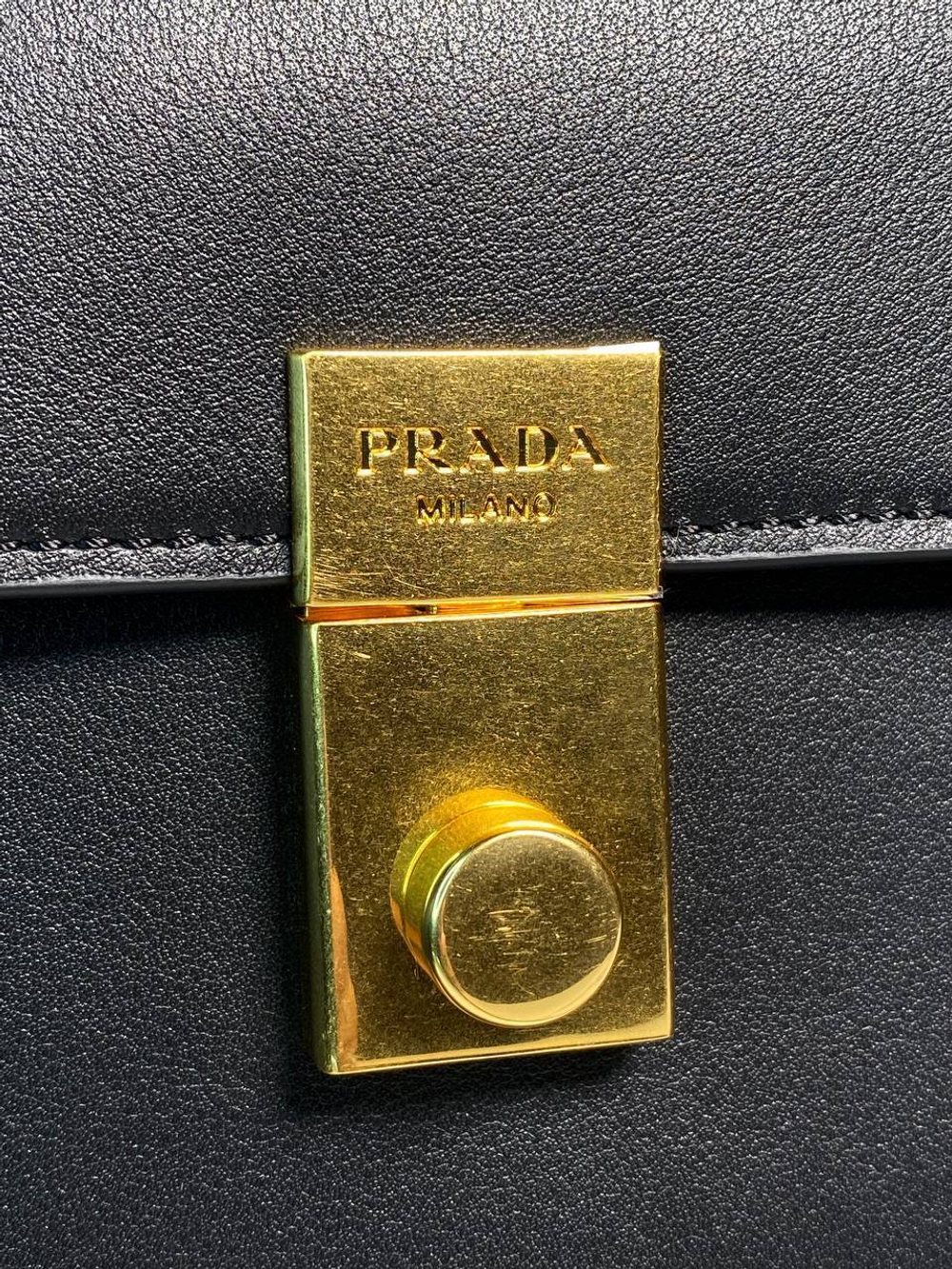 Сумка Prada