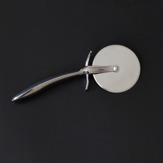 Колесо для пиццы - 7 см, металлическая ручка