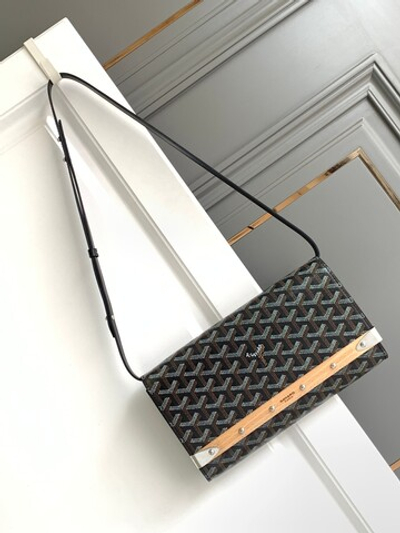Goyard Monte-Carlo PM Clutch