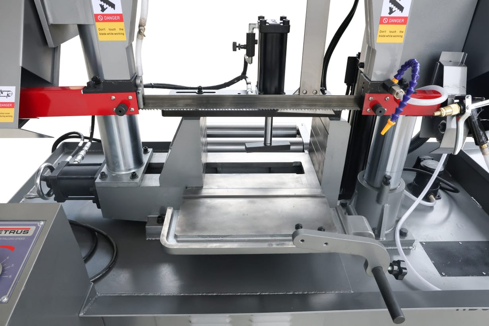 Полуавтоматическая ленточная пила по металлу JET HBS-1616DC