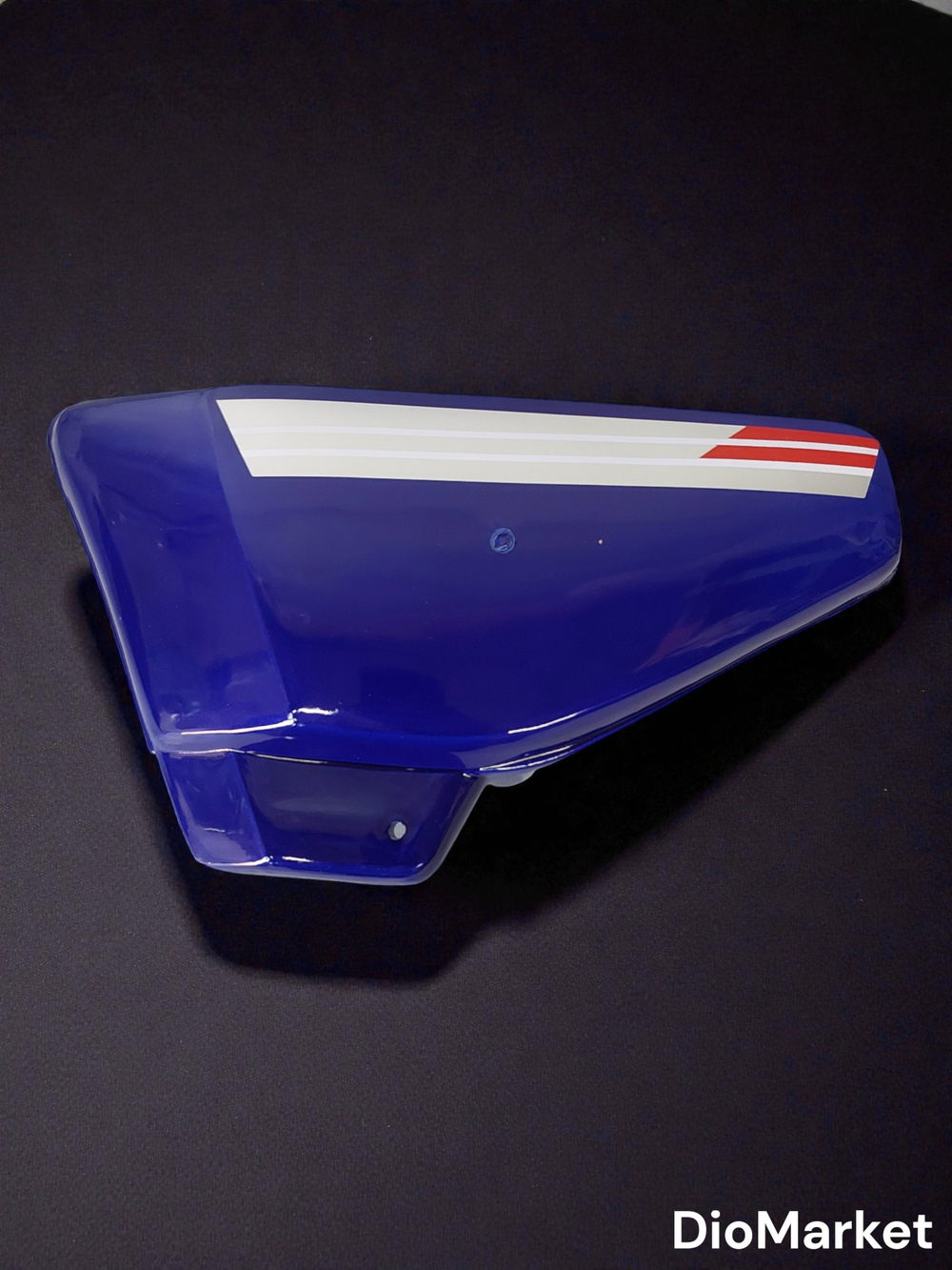 бардачки (пара левый,правый) на мопед альфа синие