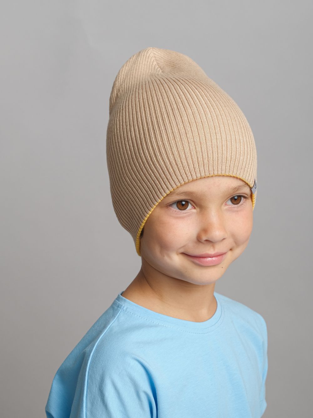 Шапка вязаная хлопковая ТВИНС(Мед, сандал)