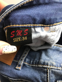 Джинсы свободного кроя, маркировка 34, визуально на 40 размер