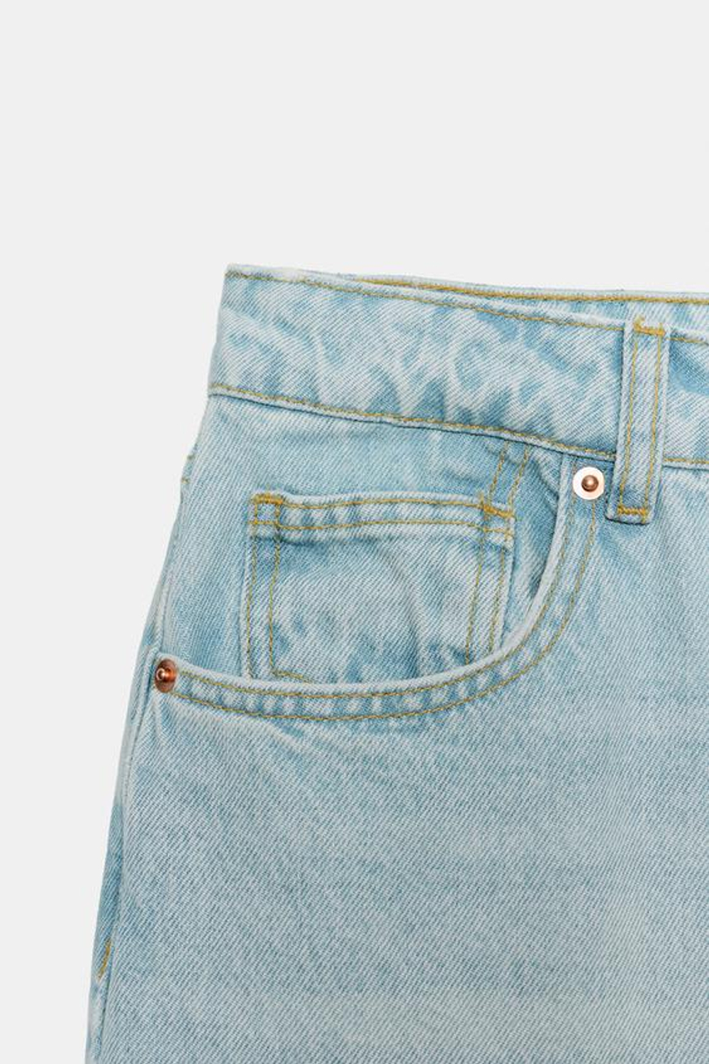 ZARA ДЖИНСОВЫЕ ШОРТЫ Z1975 СО СРЕДНЕЙ ПОСАДКОЙ, ГОЛУБОЙ