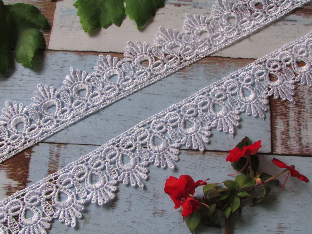 Кружево плетеное, ш. 4,5-5 см, белый