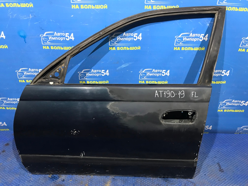 Дверь передняя левая TOYOTA CARINA E 1996