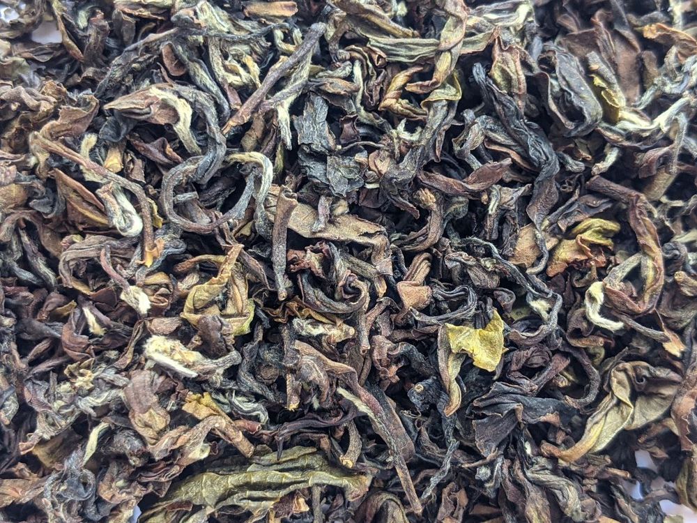 улун "Восточная красавица" Отборный (Дун Фан Мэй Жэнь Те Сюань)