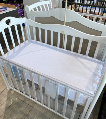 Наматрасник непромокаемый 85*60 см "Машенька" (с бортами на резинке)