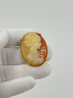 Брошь Камея