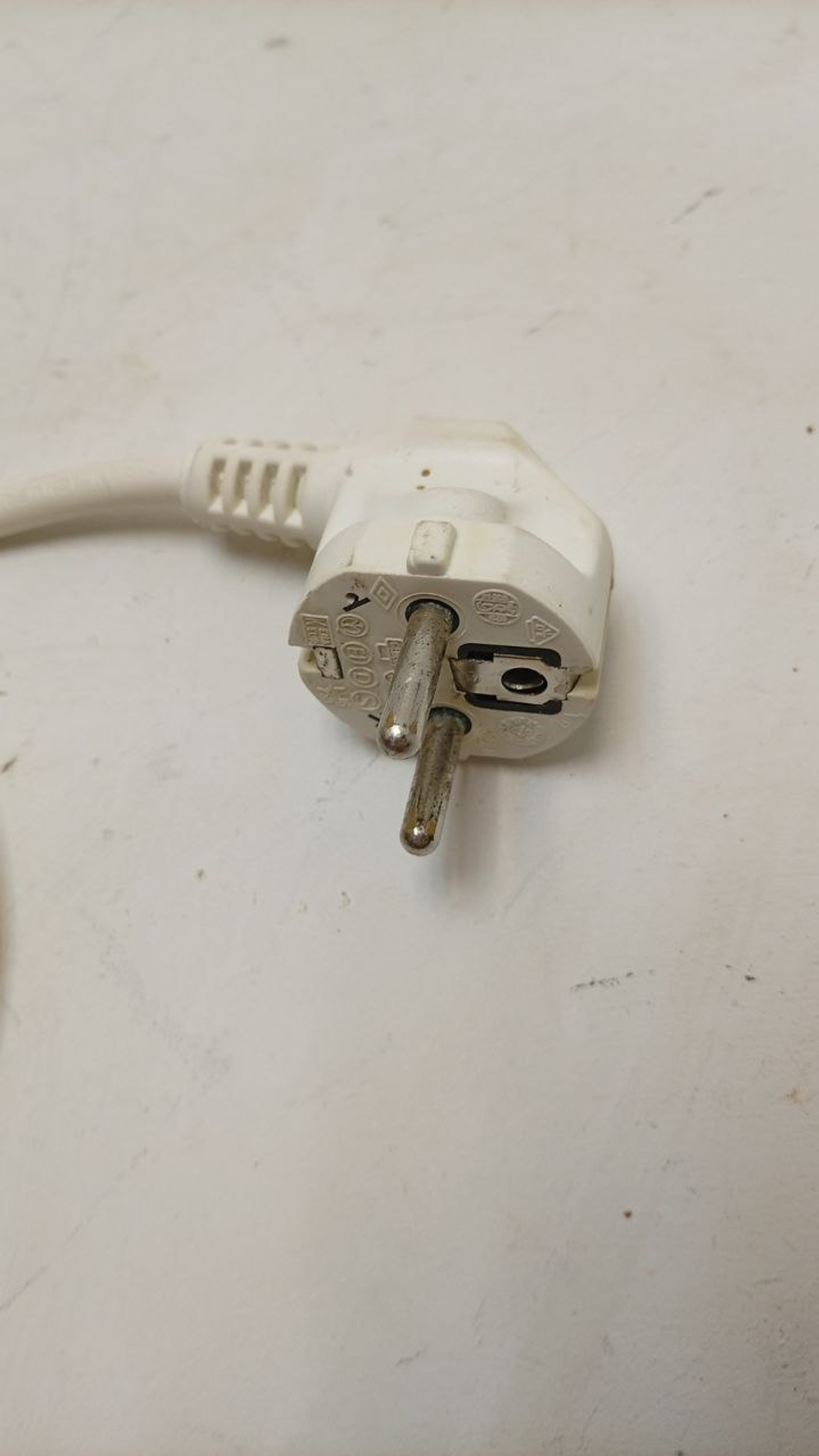 S1WTF3002A кт14 Сетевой шнур стиральной машины Bosch Siemens 481580 б/у