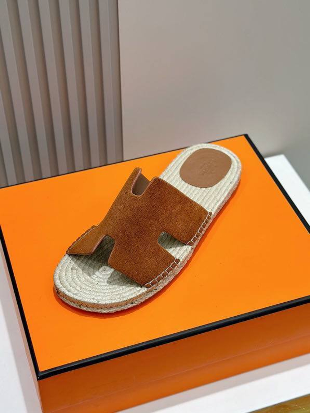 Шлепанцы Hermes