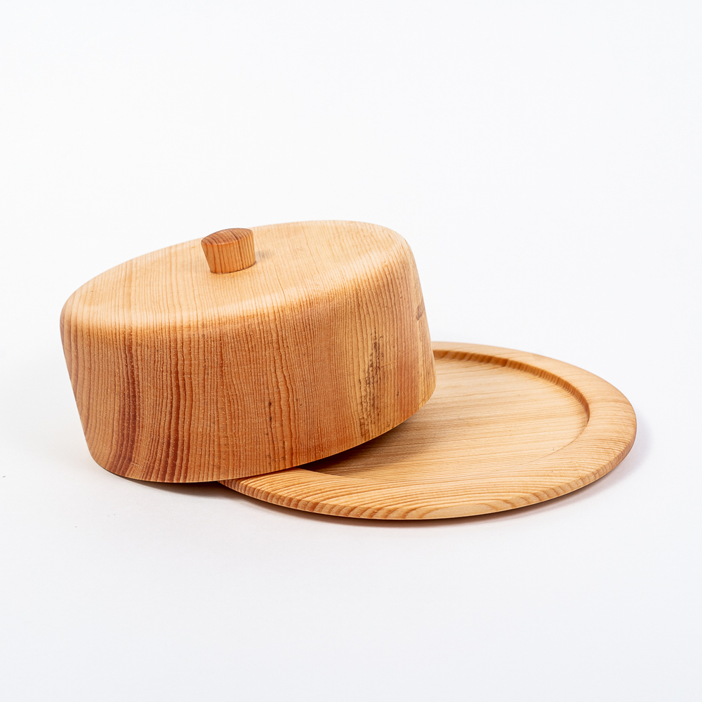 Масленка из дерева Сибирский Кедр для сливочного масла. MS2