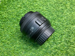 Nikon 35mm 1.8G AF-S DX Nikkor
