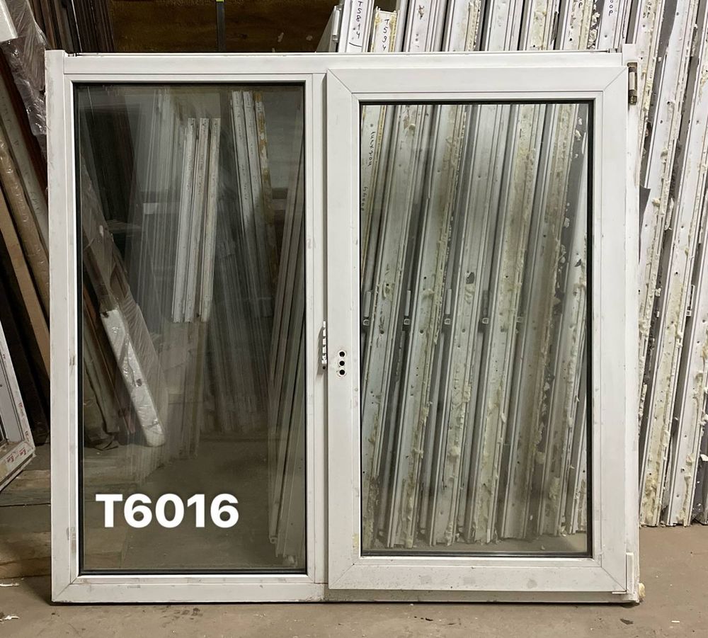 Окно Пластиковое Б/У 131(в) х 139(ш)