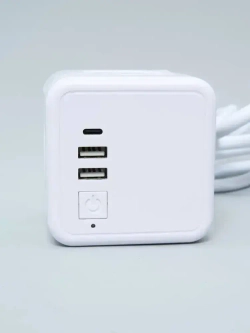 Сетевой фильтр с предохранителем куб