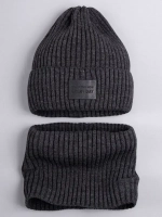 Шапка для мальчика со снудом демисезонная