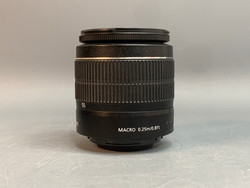 Canon 2000D Kit 18-55mm 3.5-5.6 III 2.518 кадров, царапина